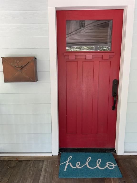 Updated Red Door Revival In Downtown Saint Augustine Exterior photo